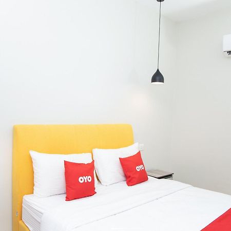 Capital O 90406 Mirani Hotel 암팡 외부 사진