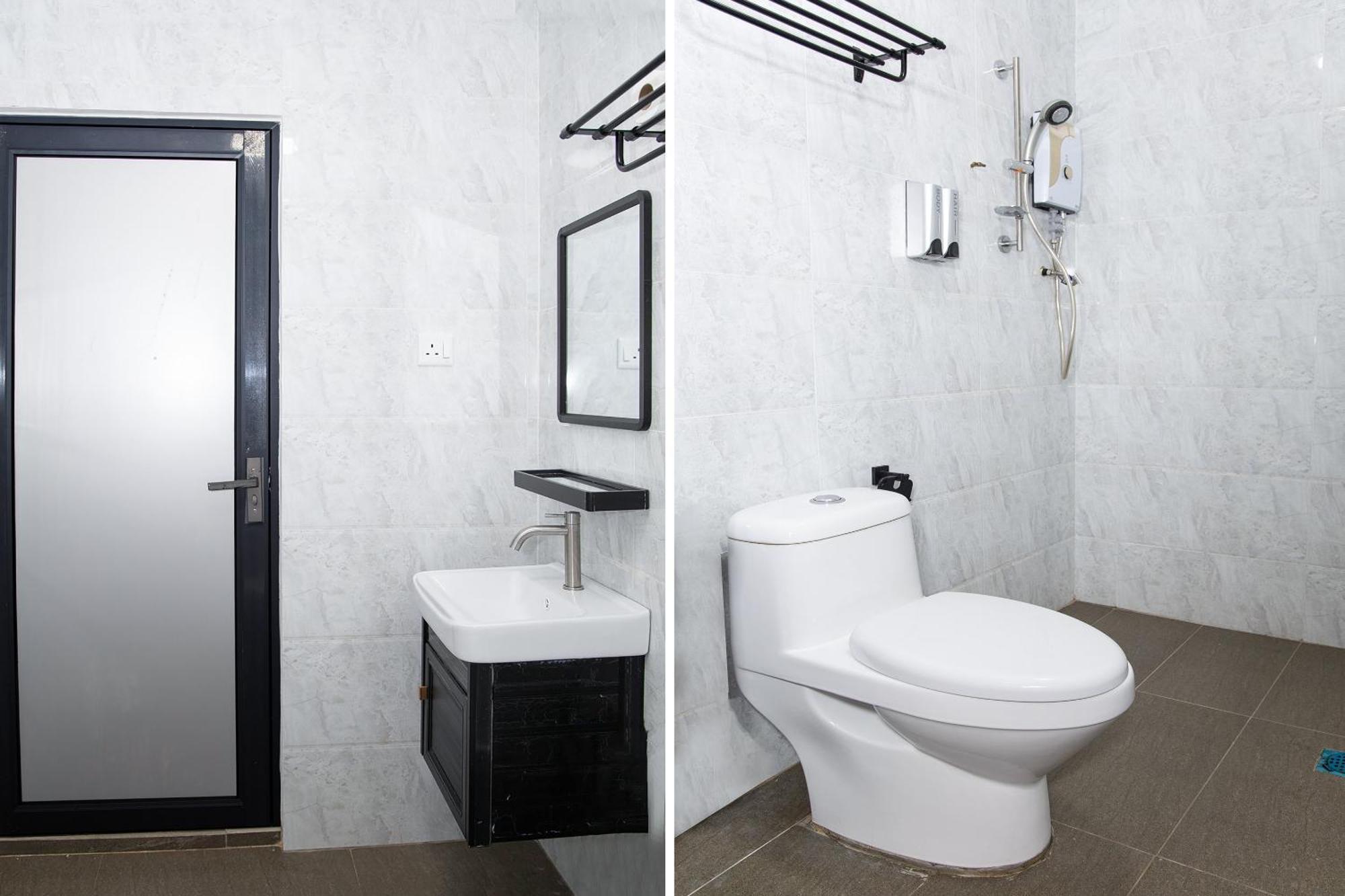 Capital O 90406 Mirani Hotel 암팡 외부 사진