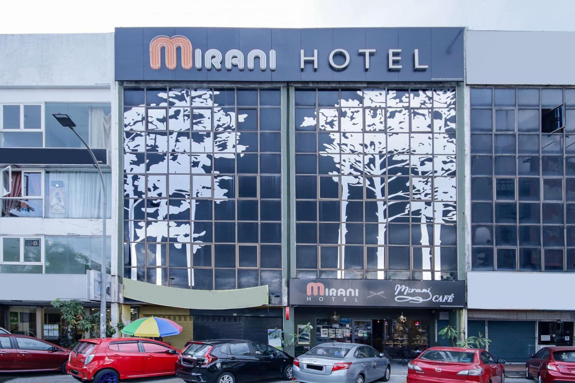 Capital O 90406 Mirani Hotel 암팡 외부 사진