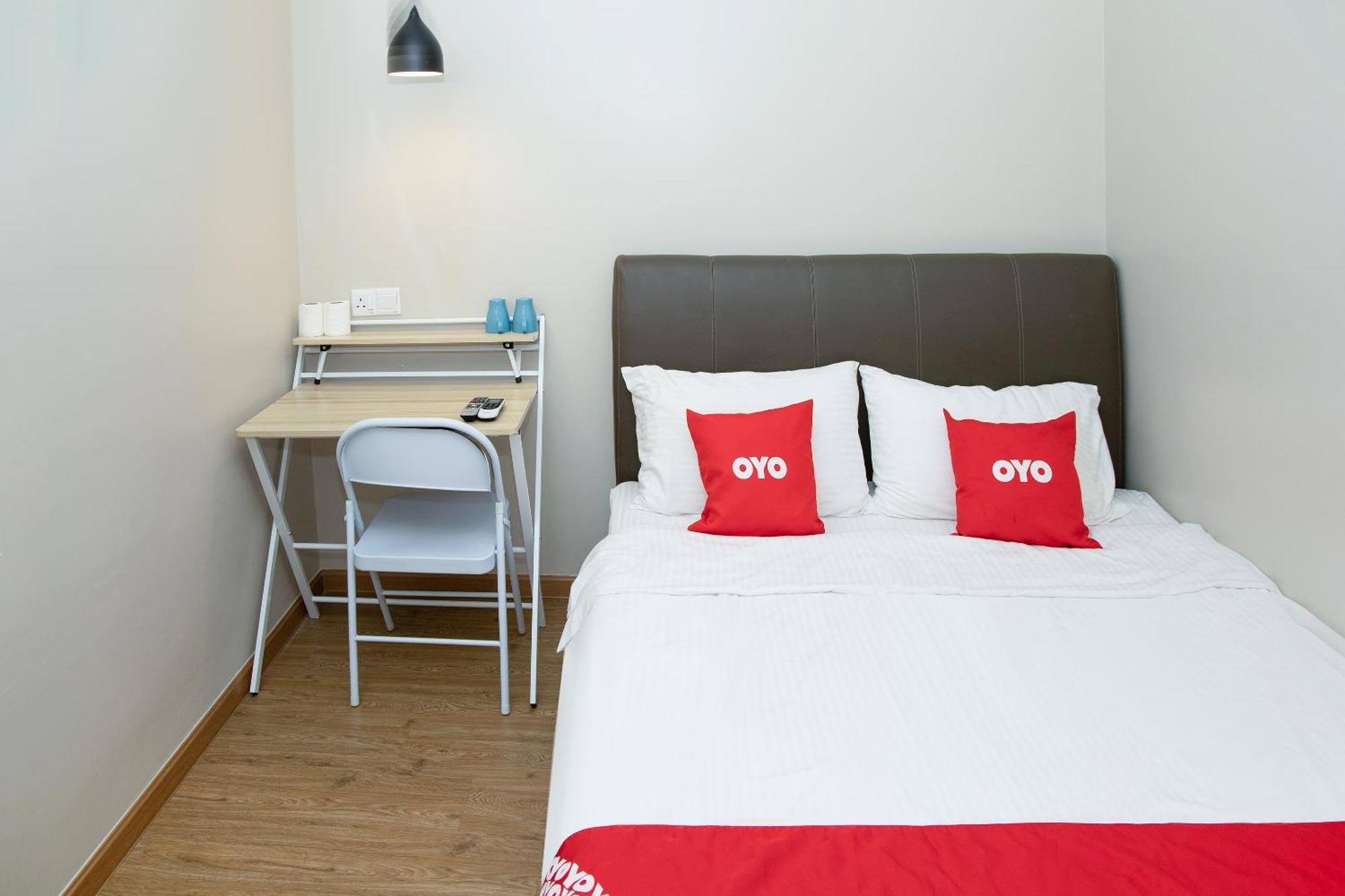 Capital O 90406 Mirani Hotel 암팡 외부 사진